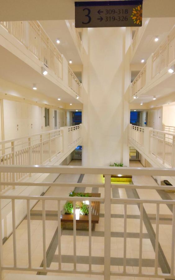 Serendipity Place @Celandine Caloocan Exterior foto